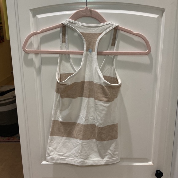 Lululemon cream and tan striped racer back top size XS - Picture 2 of 3